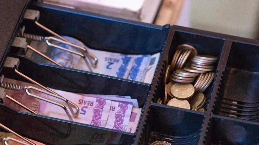 Arrecadação cai 12,46% em julho (depois de descontada a inflação) Foto: Getty Images/iStockphoto