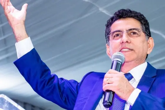 “Escolha uma morena que gasta menos”, diz pastor em evento no Pará Foto: Reprodução/ Redes sociais