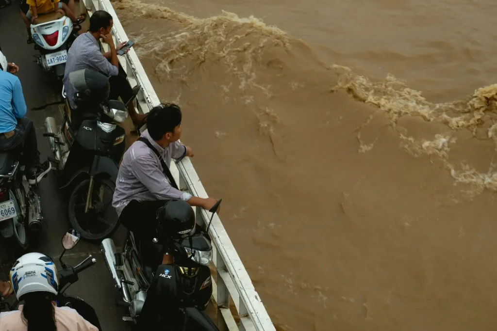 Chuvas deixam ao menos 200 mortos entre Índia e Paquistão