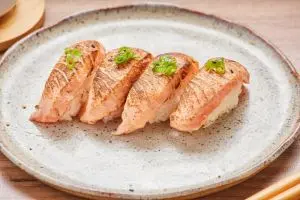 Niguiri: tradição japonesa que virou tendência no Brasil 4 unnamed 6