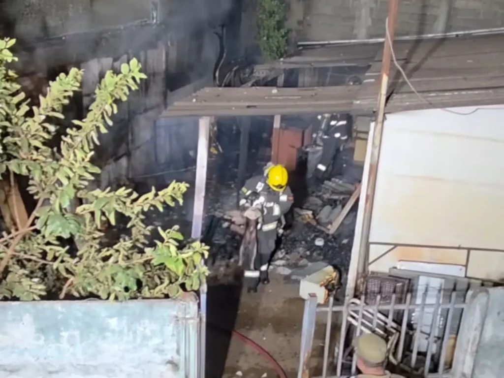 Incêndio em Rio Verde deixa vítima fatal e um idoso com queimaduras de terceiro e quarto graus Foto: CBMGO