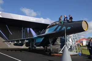 EUA enviam caças F-35 ao Caribe e elevam pressão sobre Venezuela