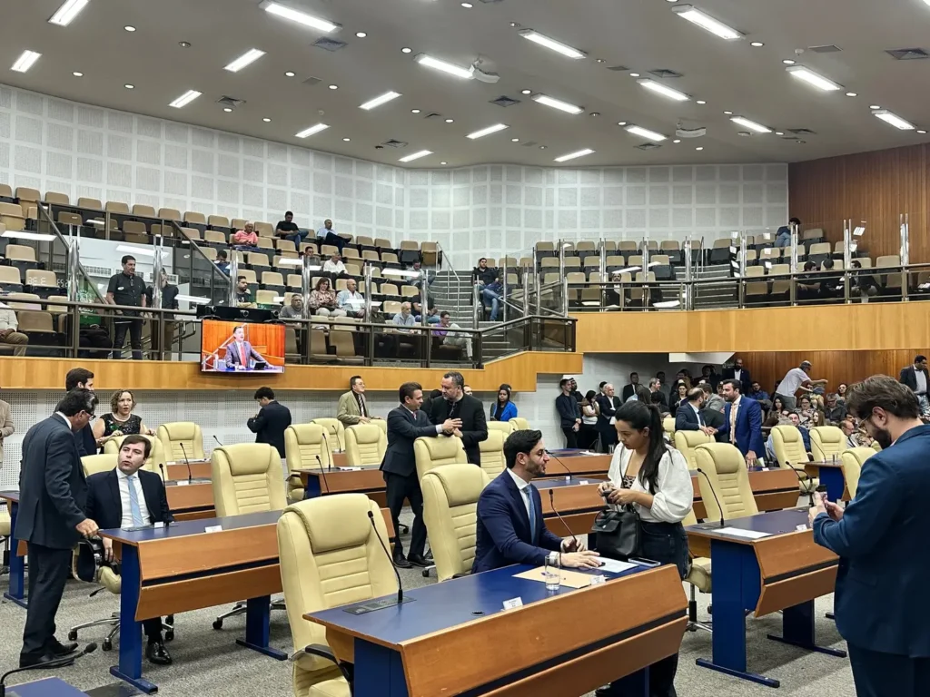 2 abre Foto Mariana Capeletti Camara Municipal 1