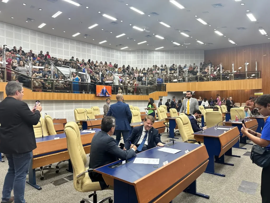 2 abre Foto Mariana Capeletti Camara Municipal 2