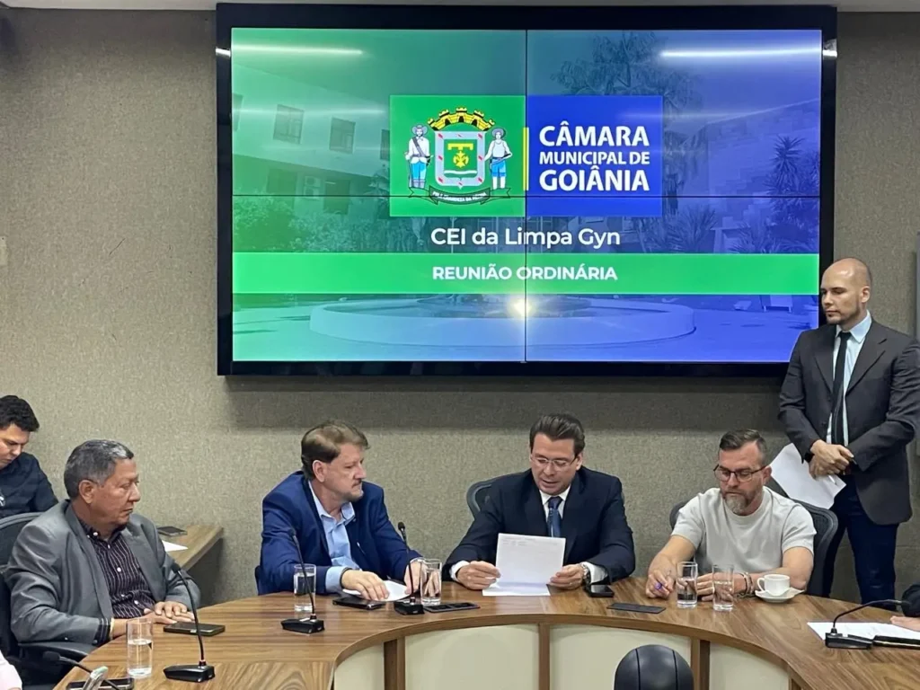 2 abre Foto Millena Cristina Camara Municipal 1