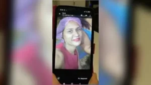 Mãe identifica bolsa da filha entre objetos apreendidos com possível serial killer