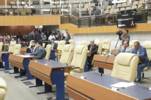 5 abre Foto Millena Cristina Camara Municipal