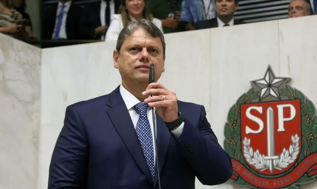 Radicalização de Tarcísio causa desconforto no setor produtivo