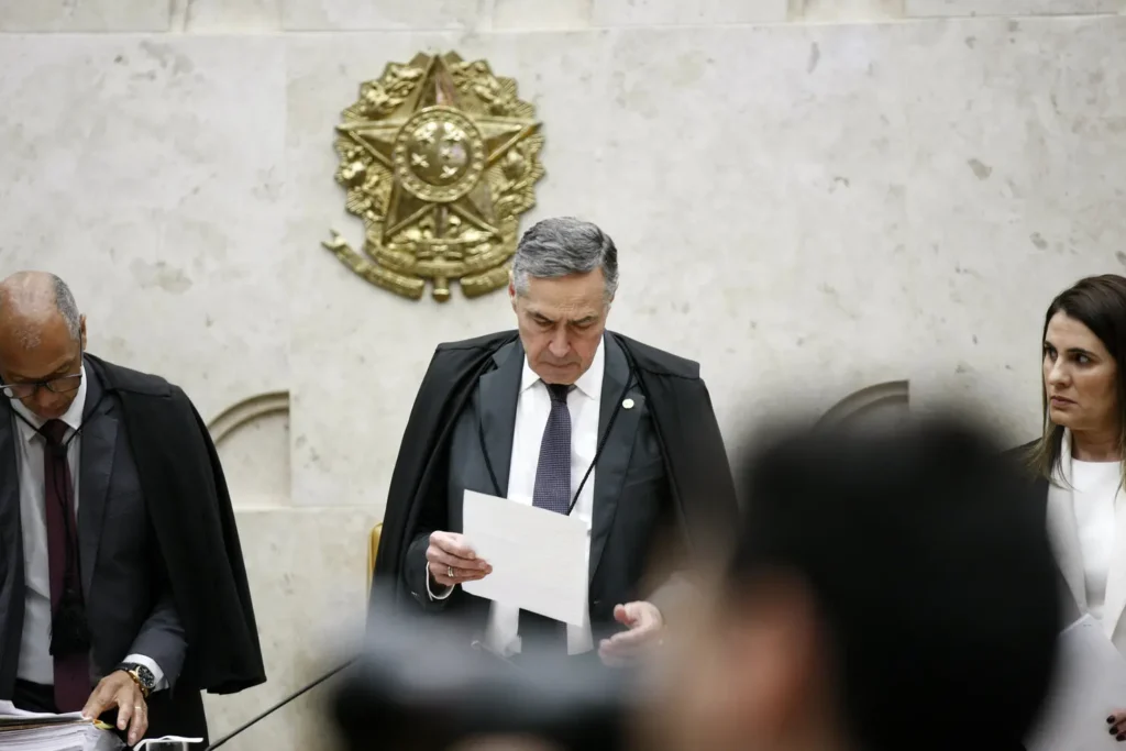 Declaração de Barroso sobre anistia gera atrito no STF e alimenta ideia