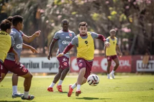 Vila Nova volta a campo no próximo sábado (Foto: Roberto Corrêa | VNFC)