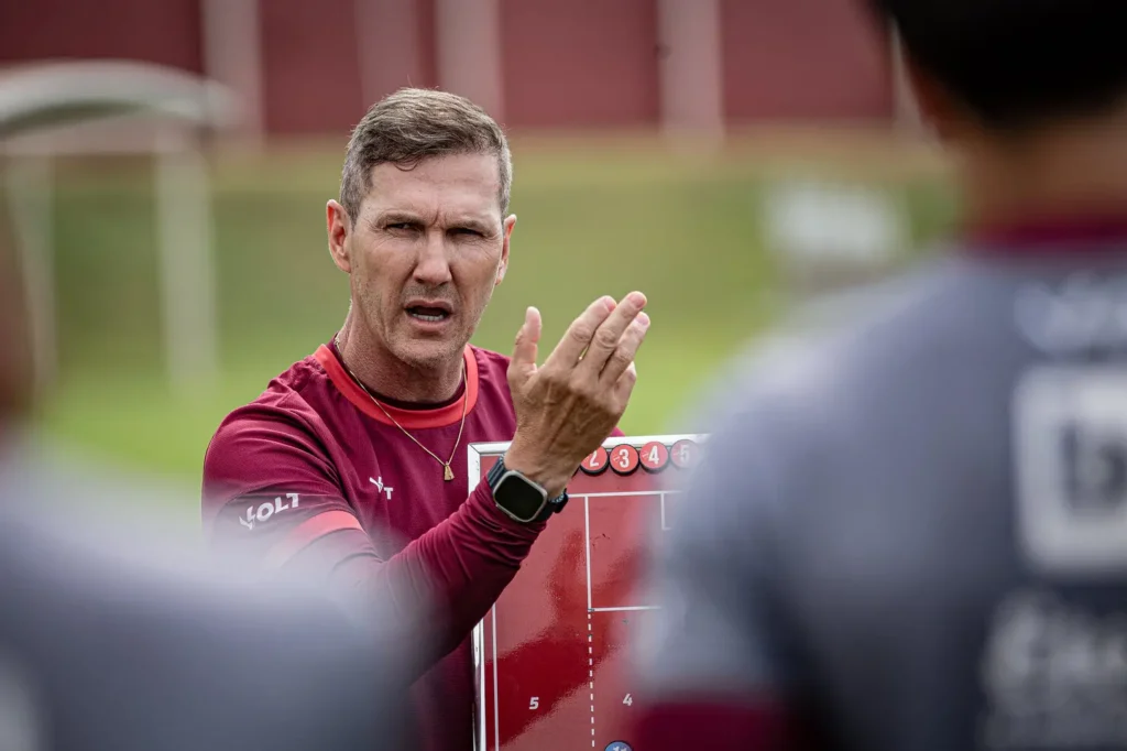Athletico-PR e Vila Nova se enfrentam neste domingo (21/09), a partir das 19h, horário de Brasília (Foto: Roberto Corrêa | VNFC)