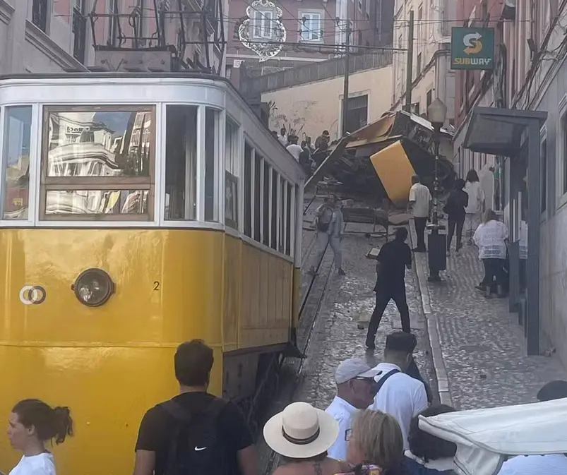 Tragédia em Lisboa: acidente com bondinho tomba e mata 15 pessoas