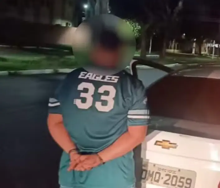 Homem é morto a tiros em bar em Rio Verde