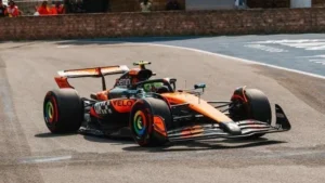 Norris garantiu a liderança definitiva após superar Verstappen nos minutos finais
