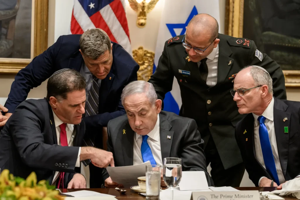 Pressionado Netanyahu nega aceitar a criação do Estado Palestino