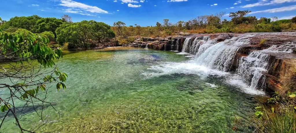 7 cachoeiras em Goiás perfeitas para se refrescar no mês de setembro 2 cachoeiras