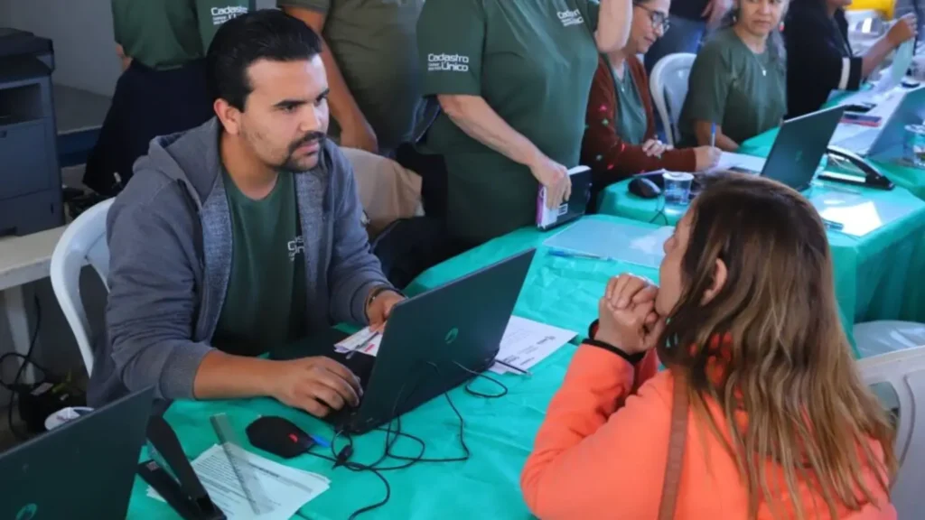 O objetivo do programa é descentralizar o atendimento e garantir que os serviços cheguem diretamente aos bairros. | Foto: Divulgação