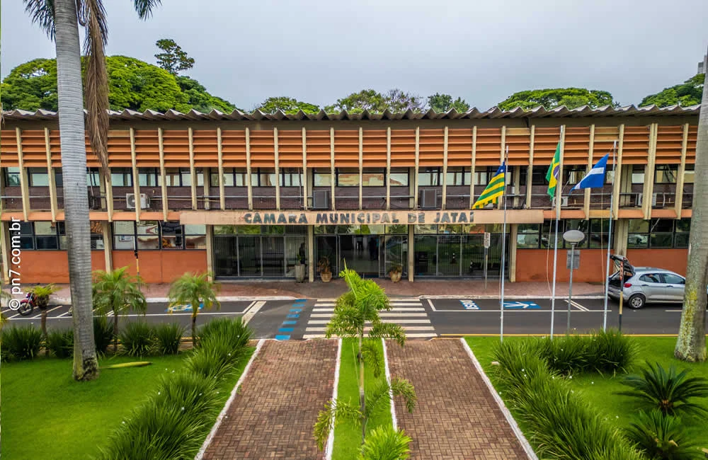 camara municipal de jatai foto panorama pn7