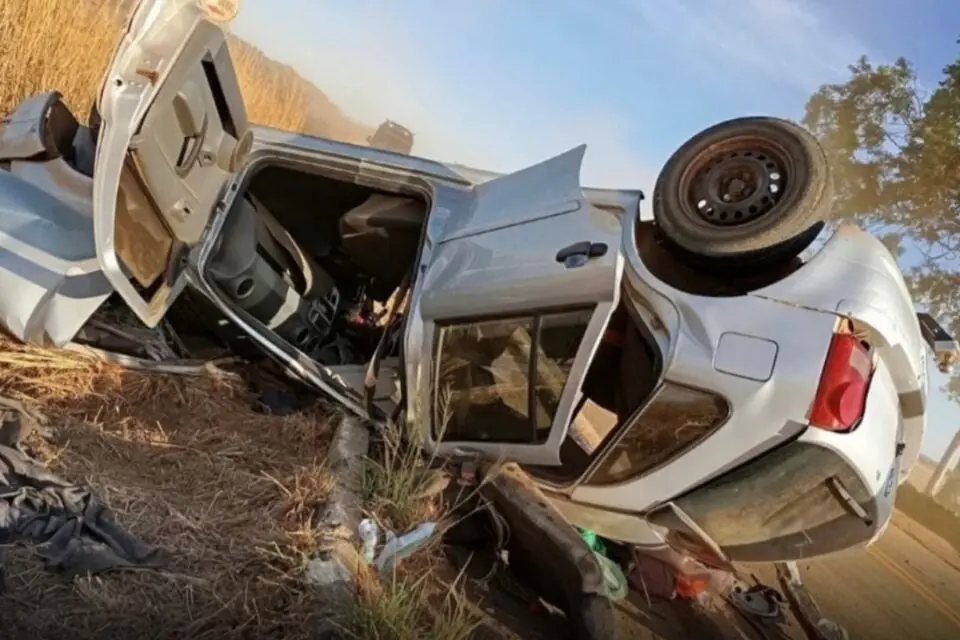 Acidente grave na GO-020 deixa um morto e três feridos em Bela Vista de Goiás 2 e955529b whatsapp image 2025 09 03 at 10.08.59 960x640 1