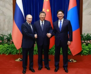 Xi reúne Putin e Kim em Pequim e exibe desafio ao Ocidente
