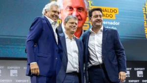 Em cenário sem Tarcísio, Caiado e Ratinho despontam como alternativas da direita em 2026  