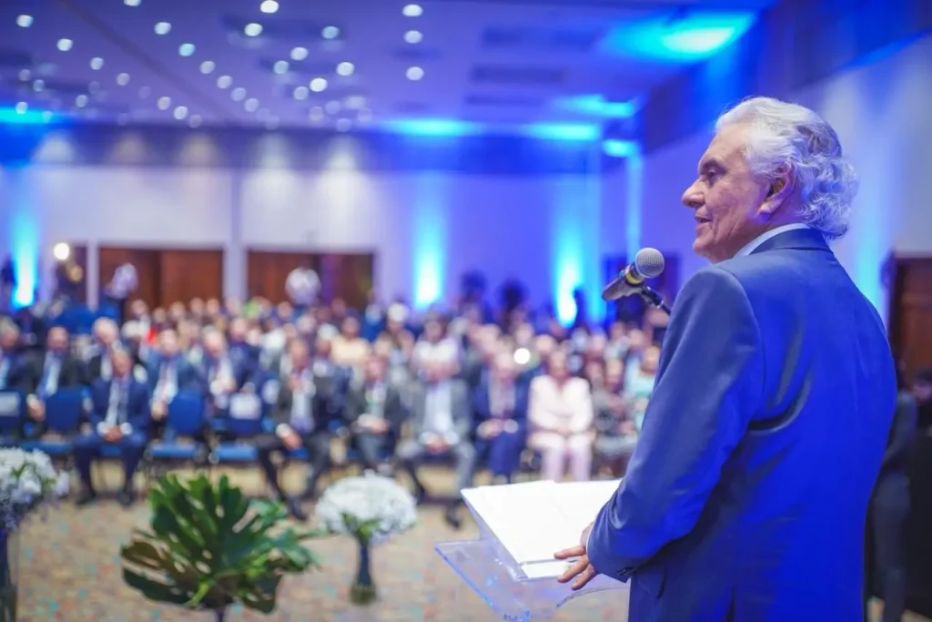 Caiado desafia isolamento político e mantém vivo anseio de ser presidente