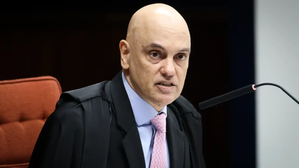 Moraes nega visita de Gustavo Gayer a Bolsonaro 2 Moraes