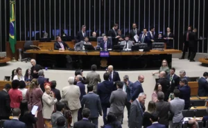 PEC da Segurança Pública avança na Câmara, mas sem data para ser pautada