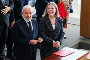 Lula trabalha para recompor base e acelerar aprovação de pautas prioritárias no Congresso