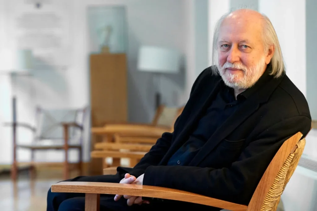 Nobel 2025: conheça o único livro do vencedor disponível em português 2 nobel livro