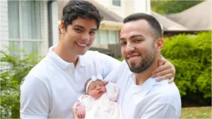 Lucas Rangel e Lucas Bley anunciam nascimento da primeira filha. Reproducao Instagram