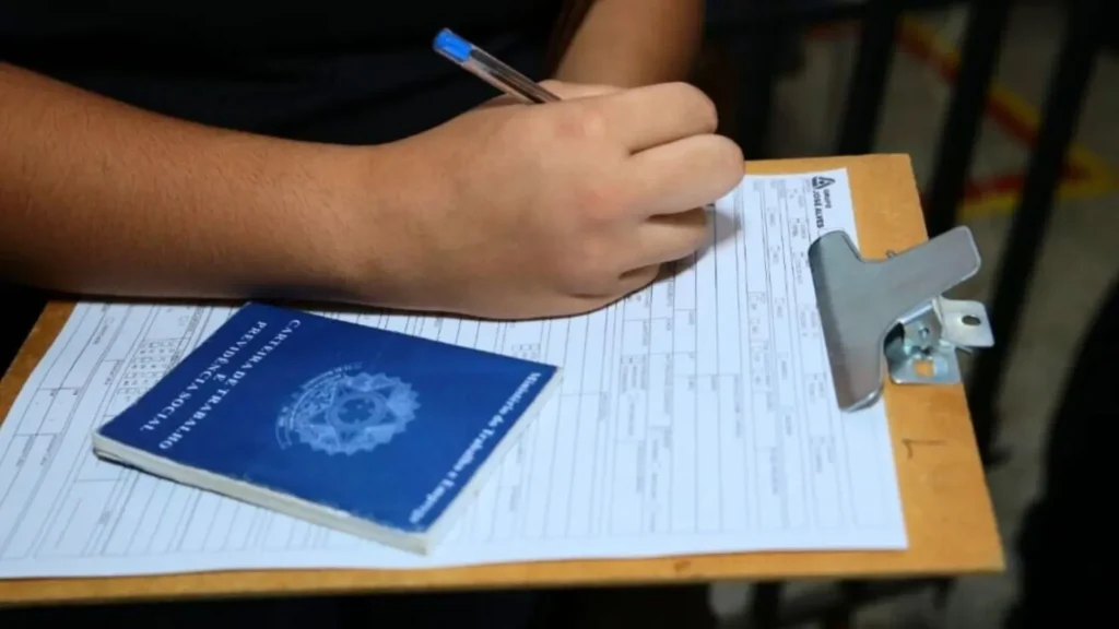 O atendimento ocorre de segunda a sexta-feira, das 8h às 17h30| foto: divulgação/secom