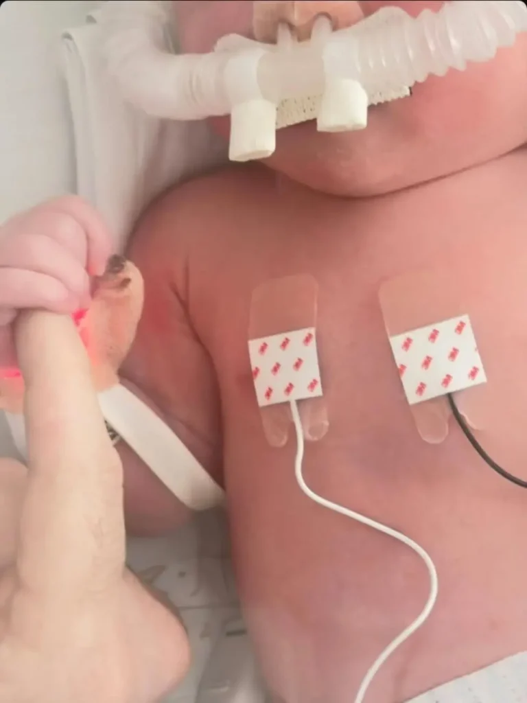 Maíra Cardi relata momentos de tensão após o nascimento da filha Eloáh 2 Maíra - filha