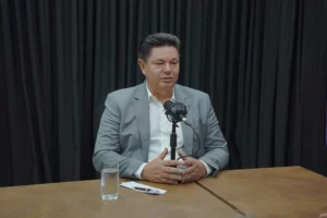 Pirenópolis concilia turismo, tradição e sustentabilidade, diz prefeito Nivaldo Melo