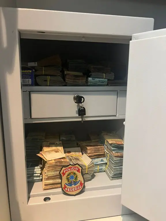 Quem são os investigados na operação da PF que apura suspeita de tráfico de influência no MEC 2 operação