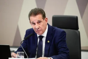 Insatisfação de aliados com Vanderlan revela momento crítico do PSD em Goiás