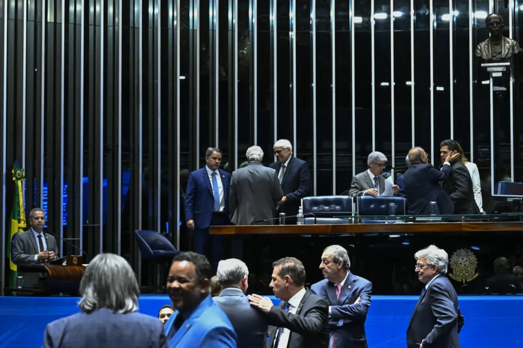 Municípios temem perdas de R$ 5 bi com isenção do IR em até R$ 5 mil e pedem compensação