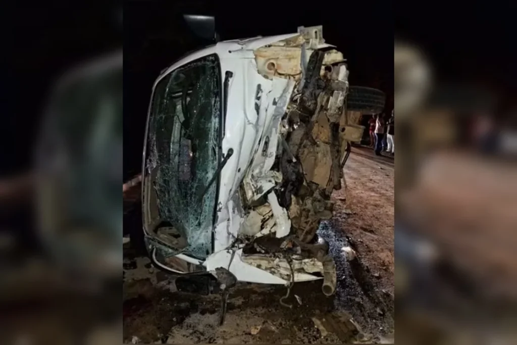 Acidente em Goiás mata 5 pessoas; 4 da mesma família, casal, irmão e bisneta 2 acidente padre bernardo 2 1