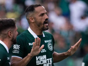 anselmo ramon comemora gol do goias sobre o novorizontino em duelo da serie b 1763327755443 v2 4x3