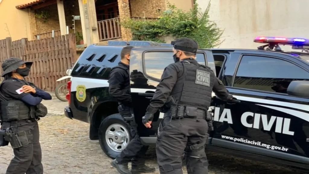 Homem perde R$ 32 mil após se apaixonar por falsa Juliana Paes 3 concurso pc mg 4