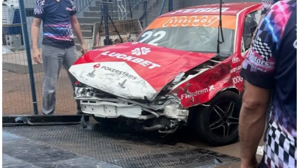 Caio Castro sofre acidente durante treino da Cascavel de Ouro, mas passa bem 2 Caio Castro