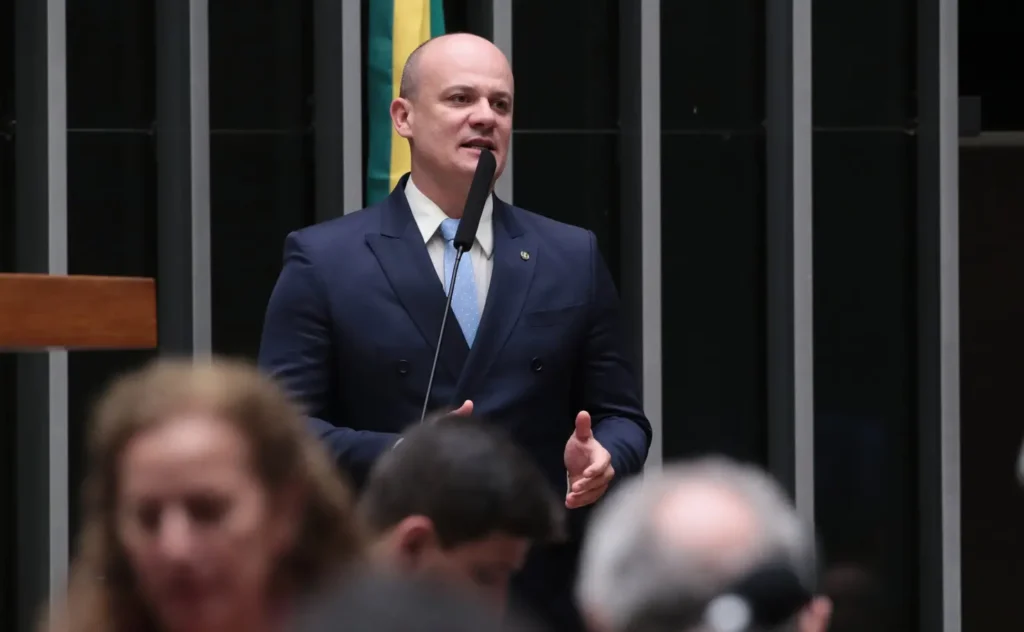 “Esse é o pedido mais forte até agora”, diz Cabo Gilberto sobre impeachment de Moraes