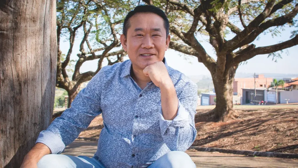 Influencer chinês é condenado por manter mulher em regime de escravidão por 30 anos no Brasil 3 Influencer