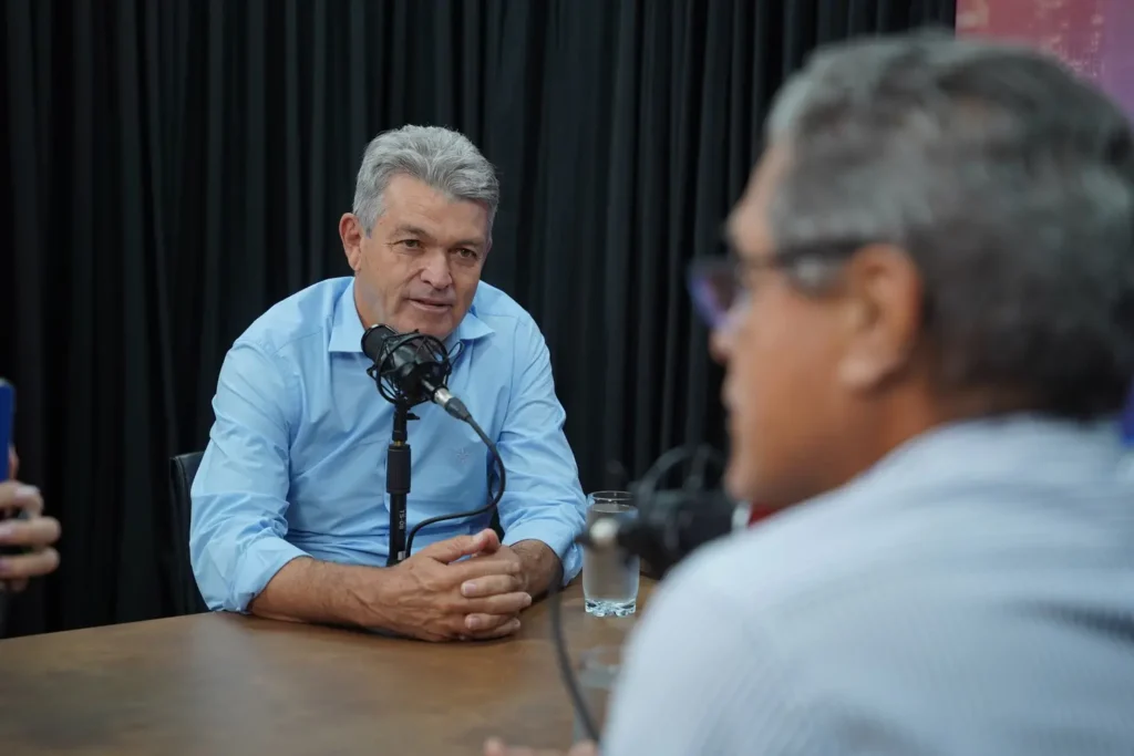 Prefeito de Aparecida do Rio Doce defende gestão no azul, alerta para impacto da reforma tributária e antecipa apoio para 2026