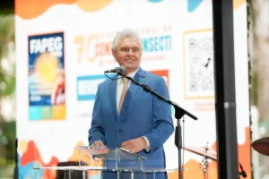 Após nome com escolha de Flávio, Caiado vira alternativa viável à direita