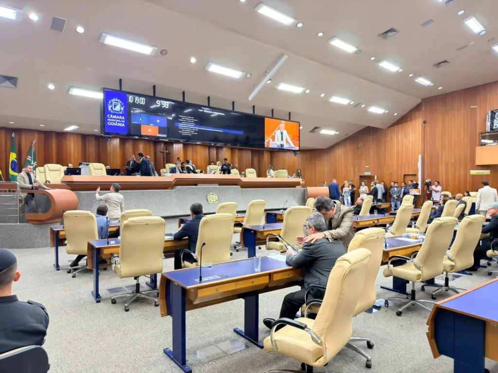 Câmara de Goiânia aprova mudanças na Cosip e crédito adicional para PPPs