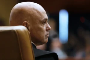 Contato de Moraes com BC a favor do Banco Master coloca imagem do STF em xeque
