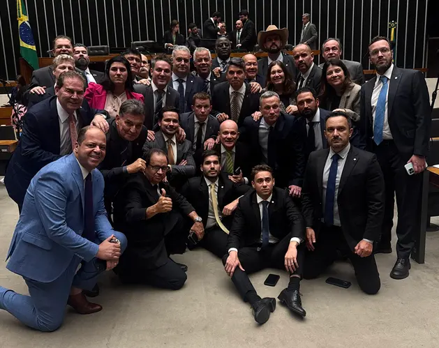 PL da Dosimetria: Imprensa internacional repercute aprovação na Câmara 3 PL