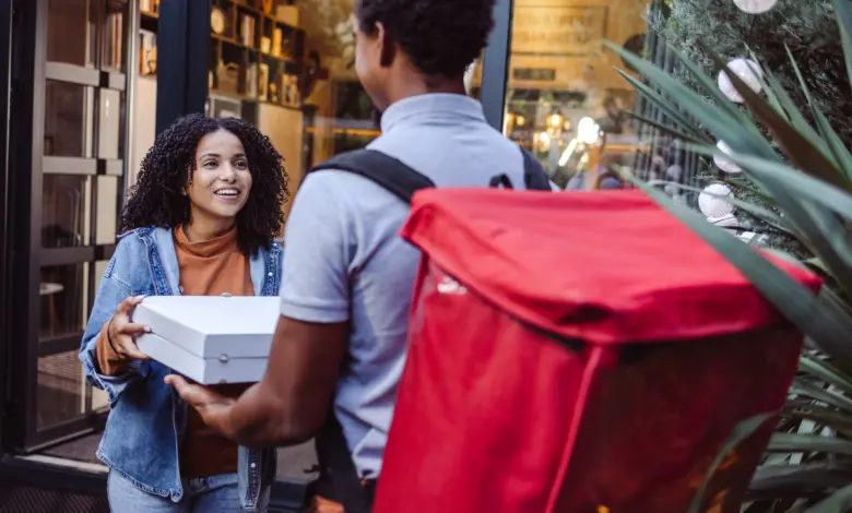 Delivery cresce em Goiás e lidera faturamento do foodservice em 2025 2 Delivery