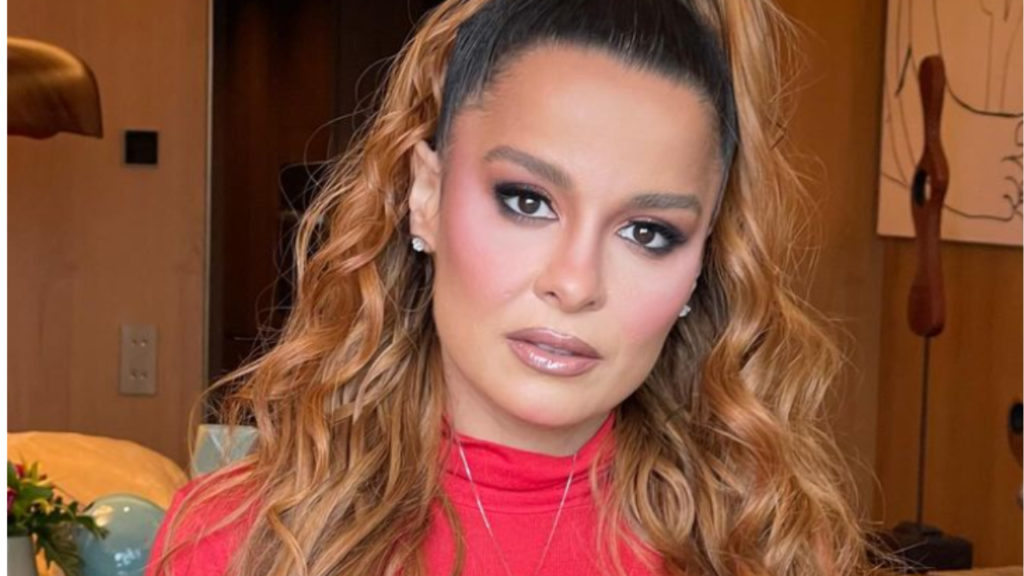 Descubra quem são as 15 celebridades que já fizeram cirurgias íntimas 2 cirurgias íntimas